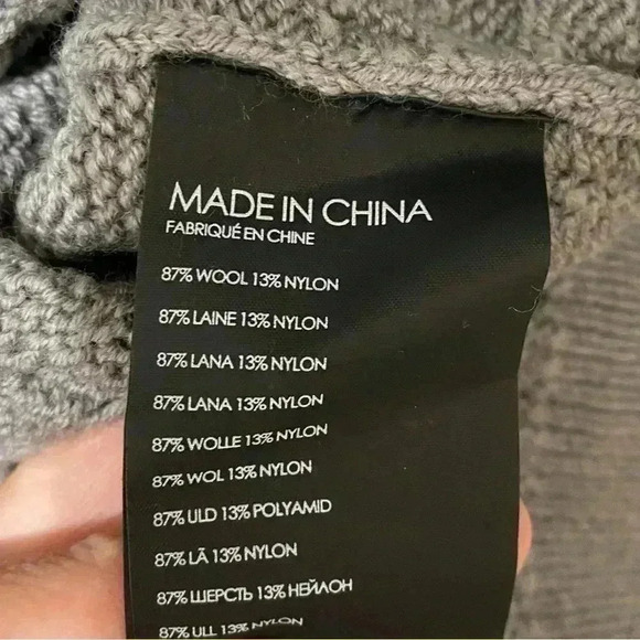 Club Monaco  cable Knit Sweater V-Neck Color Block Chandails Purple Violet - Picture 4 of 5